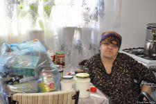 Депутат Севиль Микаилова оказала продовольственную помощь малообеспеченным семьям и одиноким лицам (ФOTO)