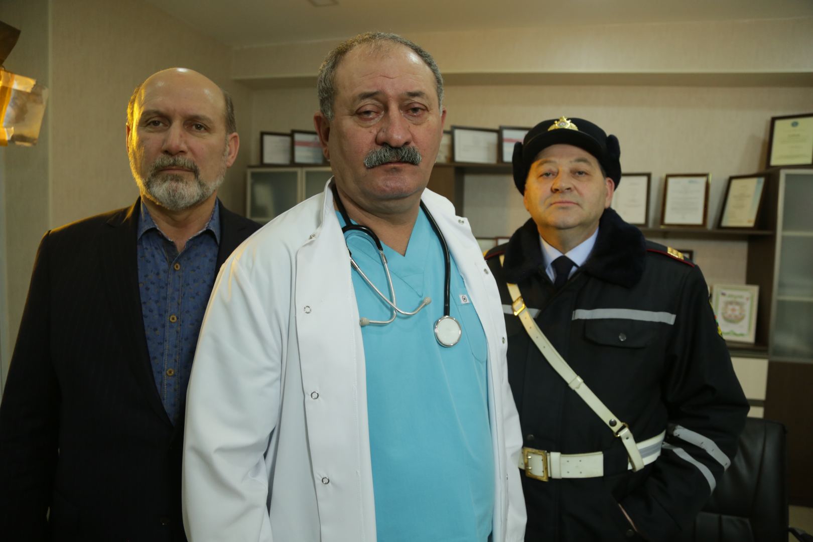 Азербайджанский режиссер посвятил фильм врачам, полицейским и журналистам, борющимся с коронавирусом (ФОТО)