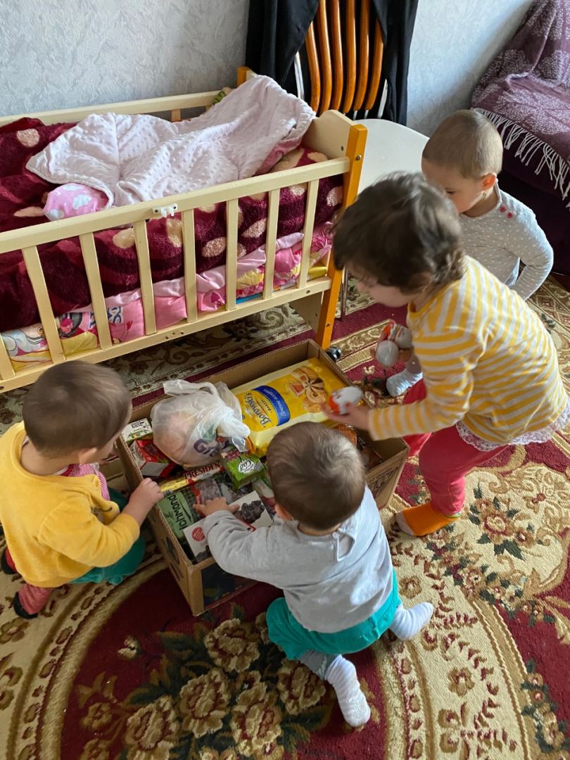 По инициативе вице-президента Фонда Гейдара Алиева Лейлы Алиевой малообеспеченным семьям оказана помощь (ФОТО)