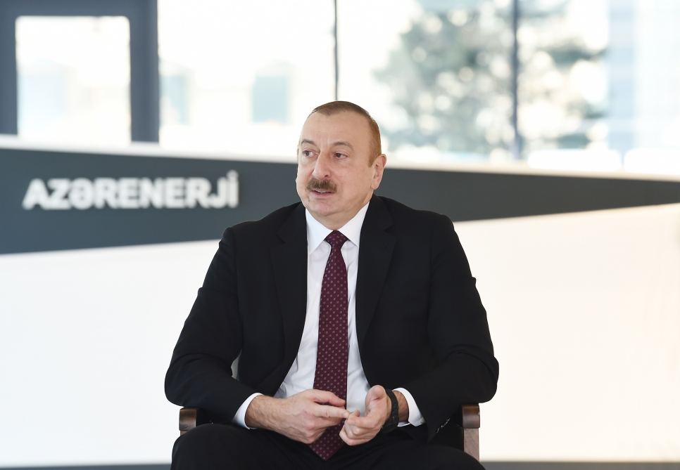 Президент Ильхам Алиев принял участие в открытии после реконструкции Главного управленческого, научно-образовательного и лабораторного комплекса ОАО «Азерэнержи» (ФОТО/ВИДЕО)