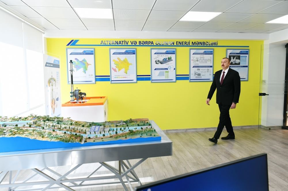 Президент Ильхам Алиев принял участие в открытии после реконструкции Главного управленческого, научно-образовательного и лабораторного комплекса ОАО «Азерэнержи» (ФОТО/ВИДЕО)