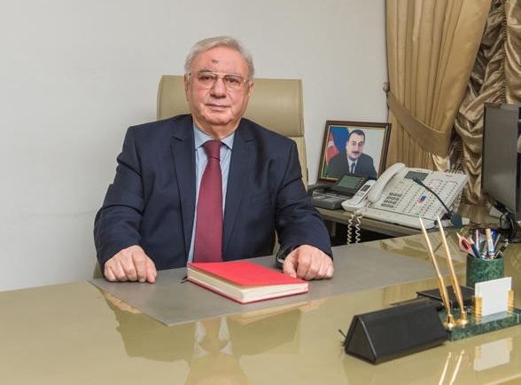 Скончался заслуженный работник культуры Азербайджана, экс-директор Дворца Гейдара Алиева Фархад Бабаев