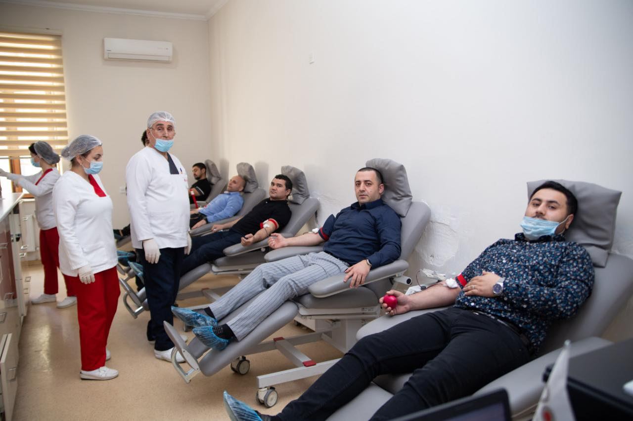 Азербайджанские мастера единоборств провели акцию в поддержку больных талассемией (ФОТО)