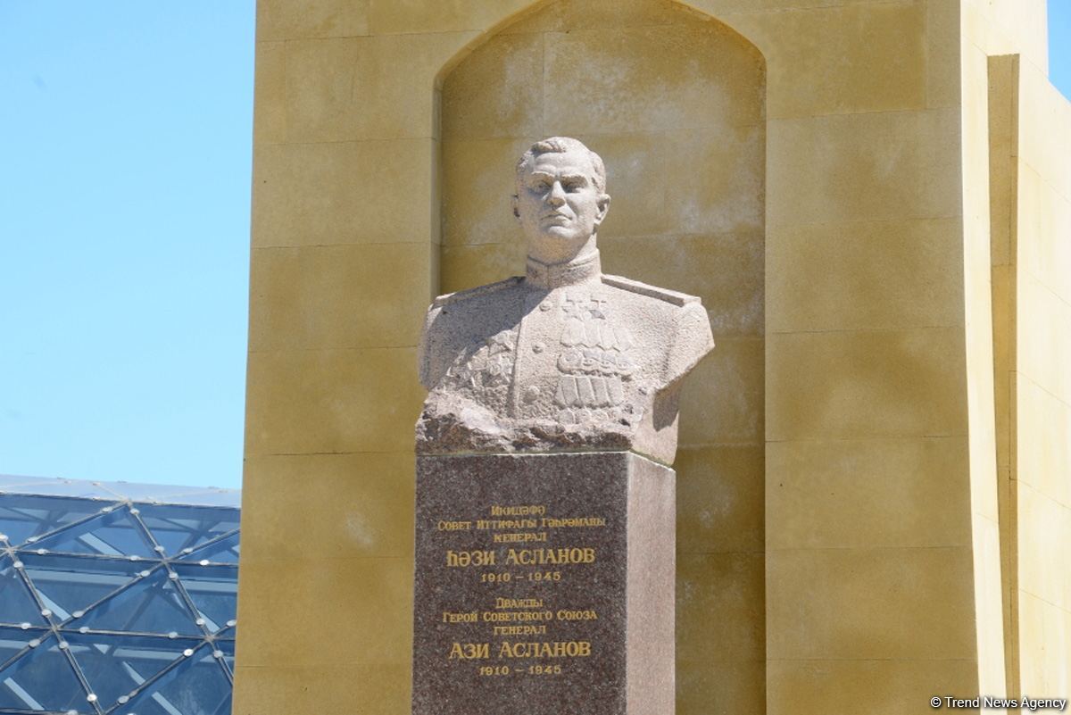 Azerbaijan marks Day of Victory in Great Patriotic War (PHOTO)