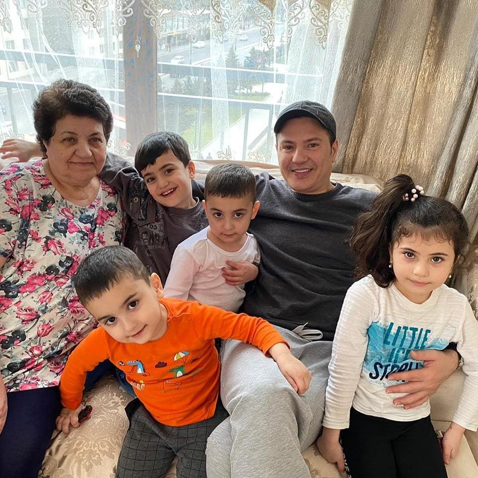 Заслуженный актер Эльшан Джабраилов стал домашним детским воспитателем (ВИДЕО, ФОТО)