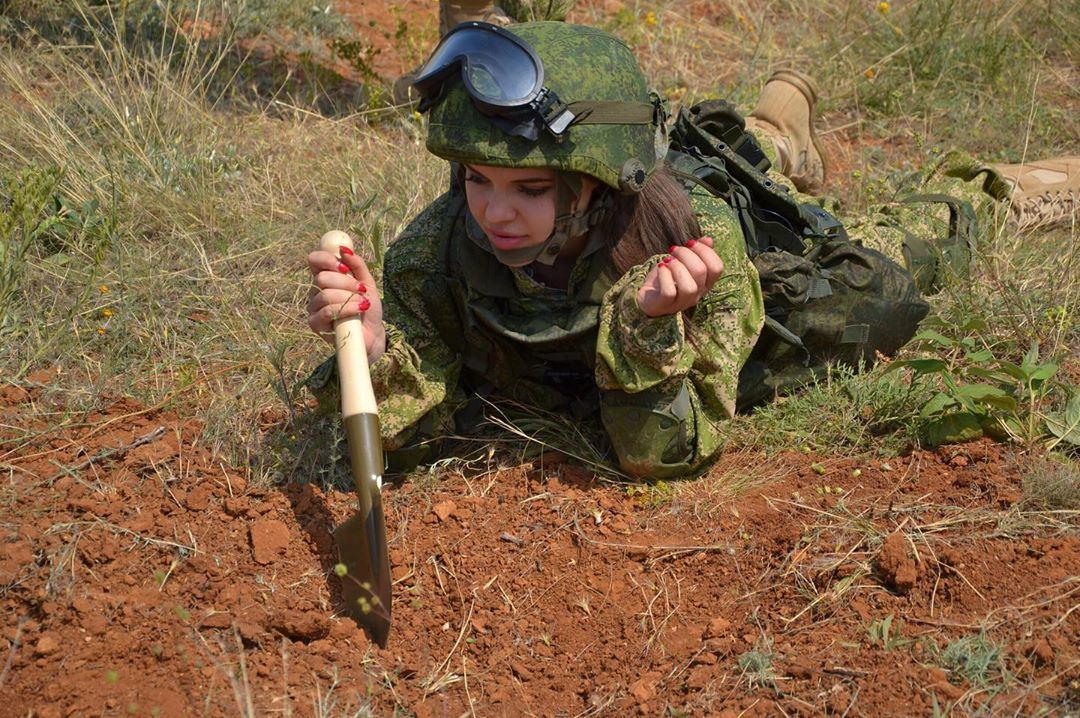 Певица из Баку на военной службе в российской армии. Реалити-шоу "Солдатки" (ВИДЕО, ФОТО)