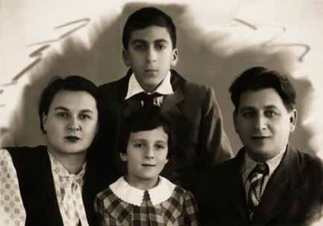 Расул Рза – жизнь в фотографиях и вечных строках (ФОТО)