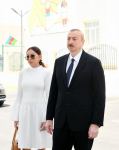 Президент Ильхам Алиев и Первая леди Мехрибан Алиева приняли участие в открытии жилого комплекса «Гобу Парк-3», возведенного для вынужденных переселенцев (ФОТО) (Версия 2)