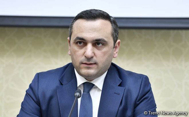 После вакцинации тоже необходимо носить маску - Рамин Байрамлы