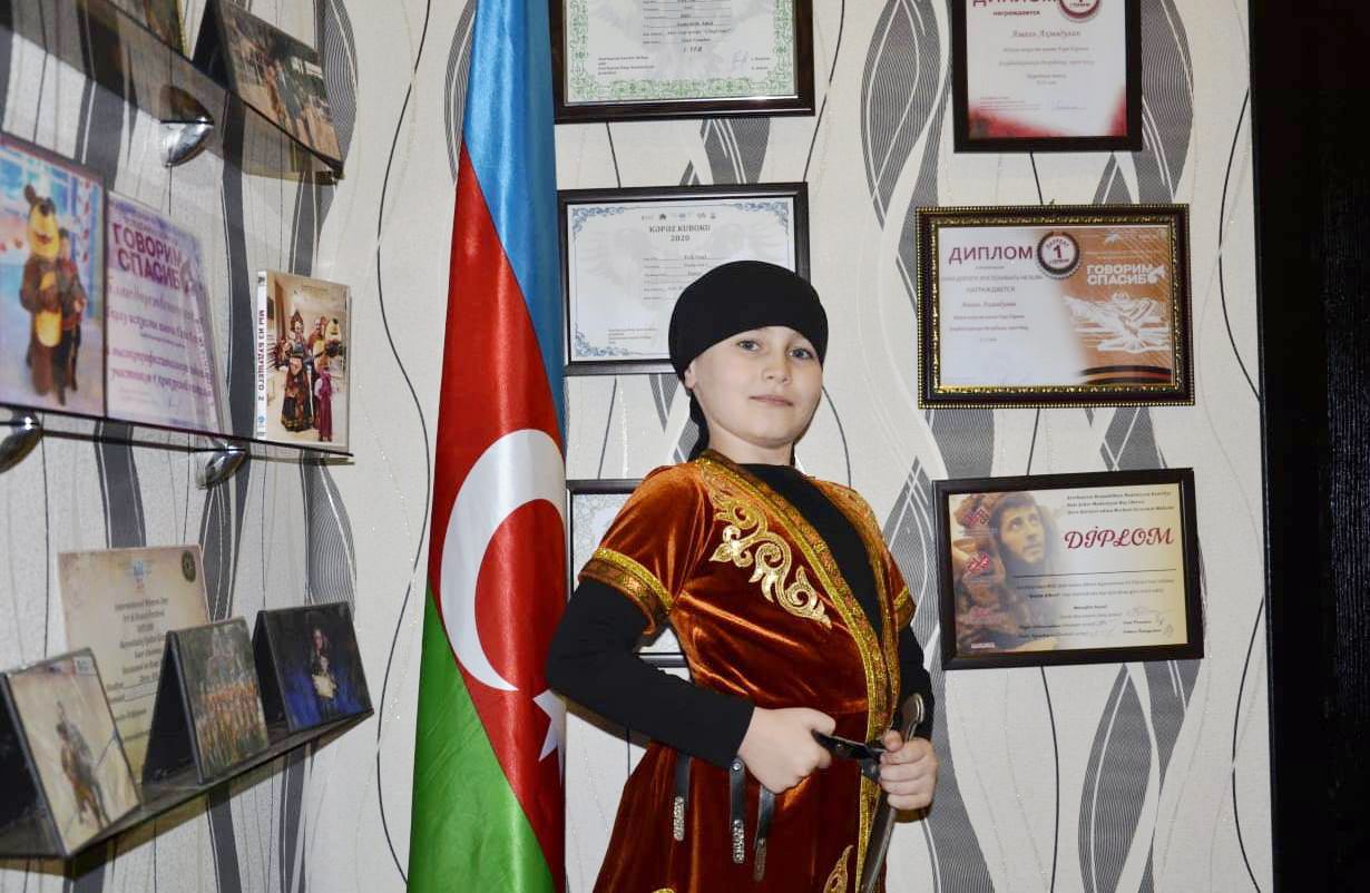 Энергия героев! 9-летний азербайджанский ученик призан лучшим в России (ВИДЕО, ФОТО)