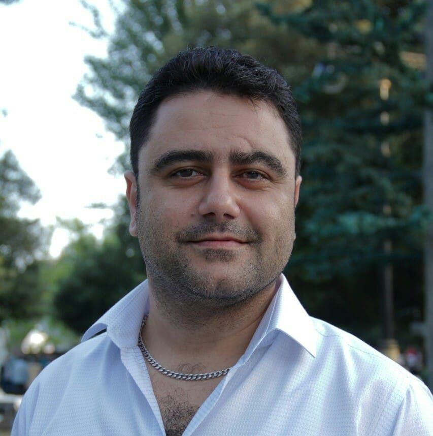 Надо осознавать ответственность перед обществом, в котором мы живем - заслуженный артист Фарид Алиев