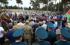 Научите меня стрелять …Памяти генерал-майора Полада Гашимова,  полковника Ильгара Мирзоева и всех шехидов (ВИДЕО)