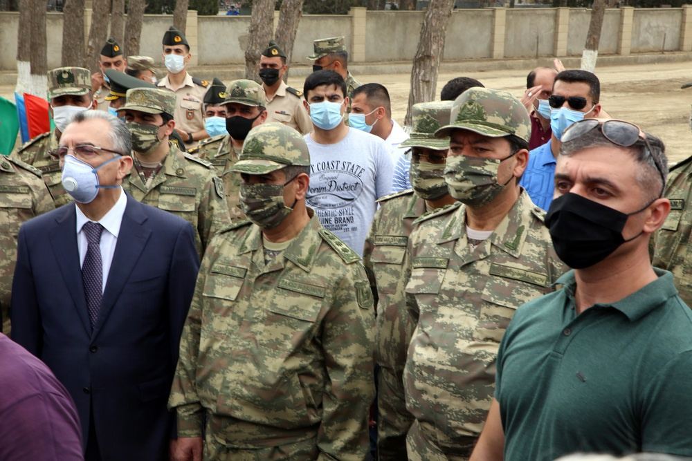 Научите меня стрелять …Памяти генерал-майора Полада Гашимова,  полковника Ильгара Мирзоева и всех шехидов (ВИДЕО)