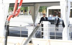 Президент Ильхам Алиев принял участие в церемонии закладки фундамента Центра творчества, выставки и продажи «Дом DOST»  в Исмаиллы (ФОТО)