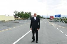 Президент Ильхам Алиев принял участие в открытии автодороги Гохмуг-Балталы-Бабаратма-Гарадаглы-Гудула-Дашуз в Шеки (ФОТО)