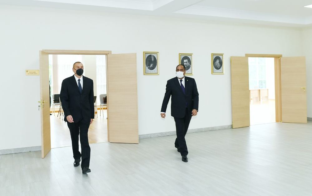 Президент Ильхам Алиев принял участие в открытии нового здания Балакенской городской детской школы искусств (ФОТО)