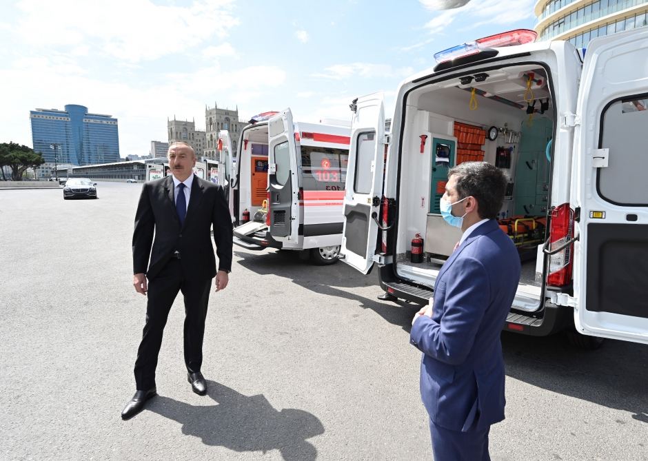 По поручению Президента Ильхама Алиева в Азербайджан доставлены новые автомобили скорой медицинской помощи (ФОТО)