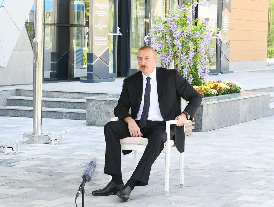 Президент Ильхам Алиев принял участие в открытии Балакенского регионального центра ASAN xidmət (ФОТО)