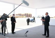 Президент Ильхам Алиев принял участие в церемонии отправки в море опорного блока месторождения «Карабах» (ФОТО/ВИДЕО)