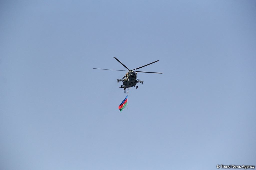 ВВС Азербайджана и Турции совершили совместные полеты в небе над Гянджой (ФОТО)