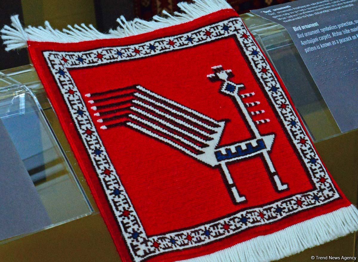 Загляни в красочный мир Азербайджана, где царят изысканные орнаменты и чарующие сюжеты  (ФОТО)
