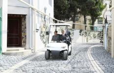 Azerbaijani president, first lady view landscaping work carried out in Balakhani settlement (PHOTO)