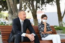 Azerbaijani president, first lady view landscaping work carried out in Balakhani settlement (PHOTO)