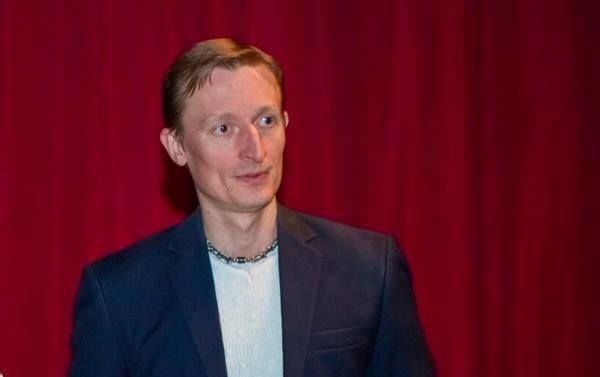 Я русский, с гордостью называю себя азербайджанцем! Мы все готовы защищать нашу землю до последней капли крови - заслуженный артист Юрий Лобачев