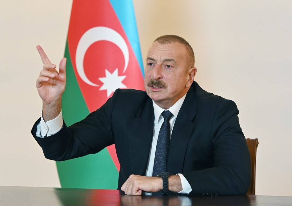 Президент Азербайджана Ильхам Алиев обратился к народу (ФОТО/ВИДЕО)