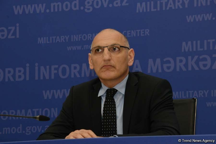 Эльчин Амирбеков: Армянская сторона сама загнала себя в угол