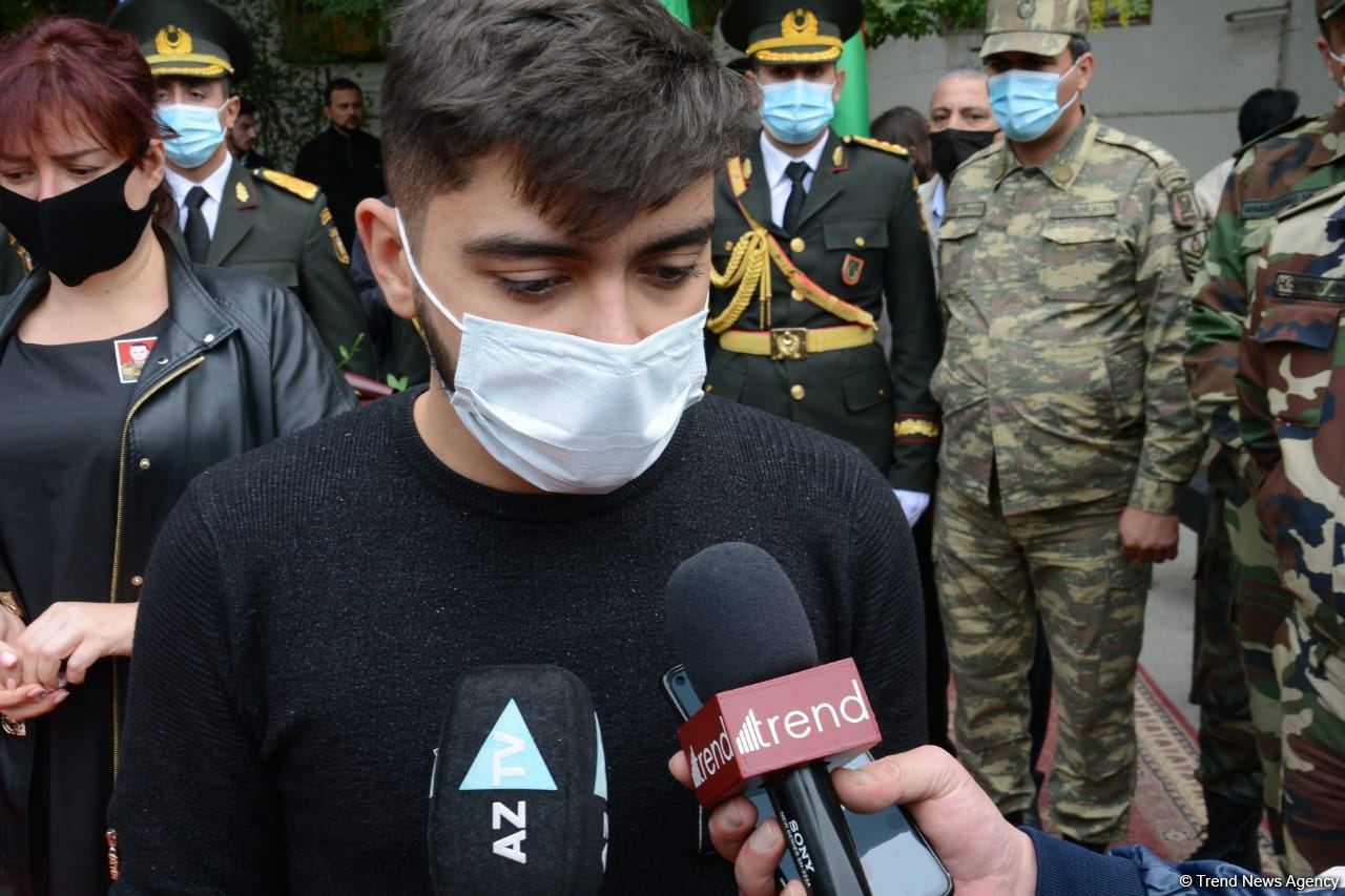 Мой дядя отличился героизмом в боях, и я готов пожертвовать жизнью во имя Родины - племянник шехида Дмитрия Солнцева