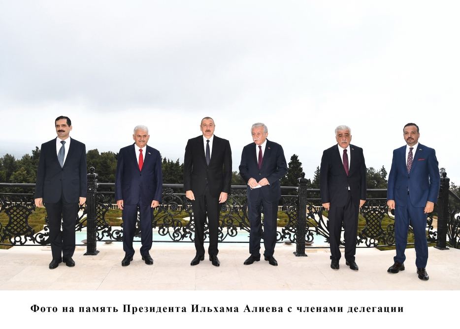 Президент Ильхам Алиев принял делегацию во главе с бывшим премьер-министром Турции Бинали Йылдырымом (ФОТО)