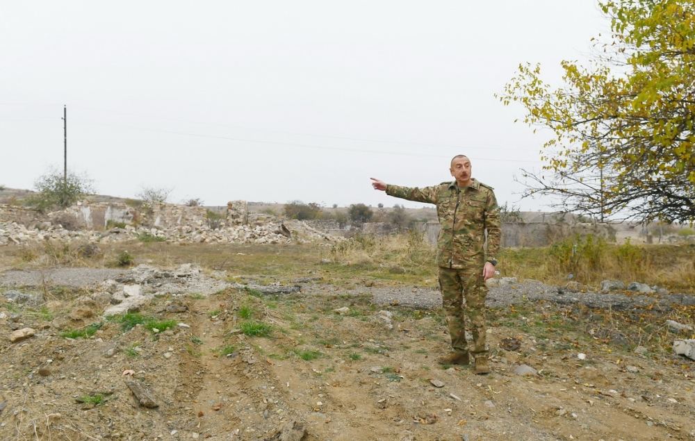 Президент Ильхам Алиев и Первая леди Мехрибан Алиева побывали в освобожденных от оккупации Физулинском и Джебраильском районах, в том числе в городах Физули и Джебраил (ОБНОВЛЕНО)