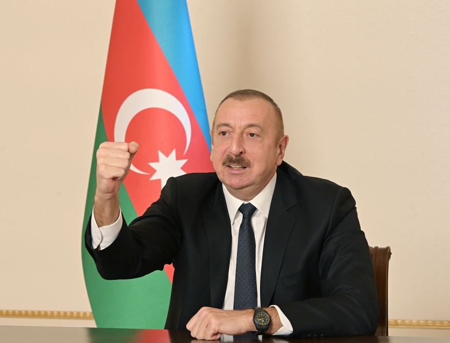 Президент Азербайджана Ильхам Алиев обратился к народу (ФОТО/ВИДЕО)