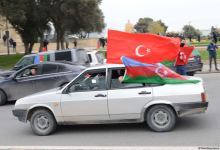 Праздничный автопробег в Баку в связи с освобождением Лачина (ФОТО)