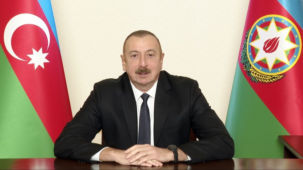Президент Азербайджана Ильхам Алиев выступил с обращением к народу (ФОТО)