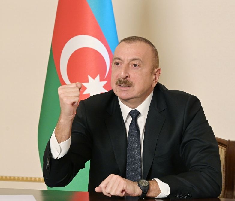 Президент Азербайджана Ильхам Алиев выступил с обращением к народу (ФОТО)