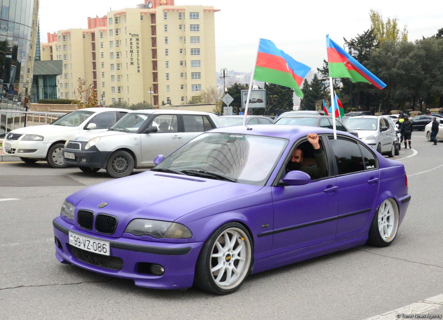 Праздничный автопробег в Баку в связи с освобождением Лачина (ФОТО)