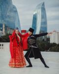 Победные танцы перед Девичьей башей и Пламенными башнями в Баку (ВИДЕО, ФОТО)