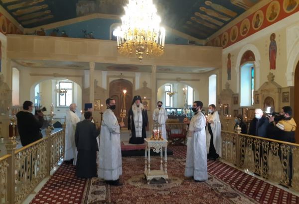 В Кафедральном Соборе Святых Жен-Мироносиц в Баку почтили память шехидов Отечественной войны (ФОТО)