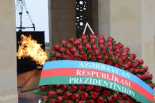 Azerbaijani public reveres memory of martyrs of Karabakh conflict (PHOTO)