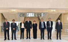 Президент Ильхам Алиев принял делегацию во главе с заместителем председателя Палаты депутатов Италии (ФОТО/ВИДЕО)