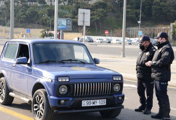 В Азербайджане с карантинных постов возвращены 203 транспортных средства