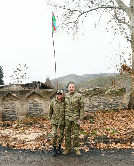 Президент Ильхам Алиев и Первая леди Мехрибан Алиева побывали в Губадлинском и Зангиланском районах (ОБНОВЛЕНО) (ФОТО/ВИДЕО)