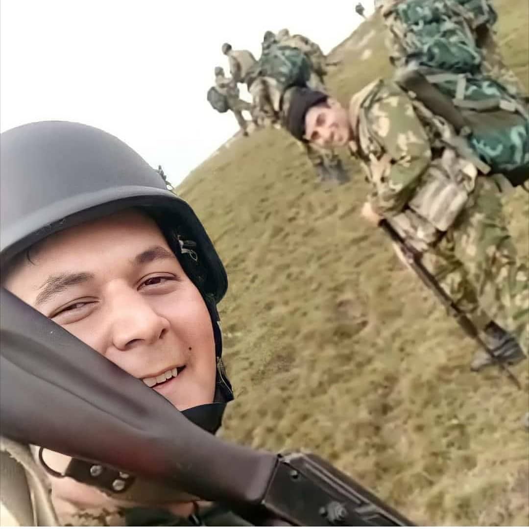 Эйюб Ягубов и дети посвящают песни Худаяру Юсифзаде, покорившего своим голосом и героизмом в Карабахской войне (ФОТО/ВИДЕО)