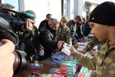Фонд Гейдара Алиева и сеть супермаркетов Bravo доставили гостинцы солдатам в Агдаме (ФОТО)