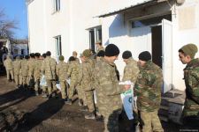 Фонд Гейдара Алиева и сеть супермаркетов Bravo доставили гостинцы солдатам в Агдаме (ФОТО)