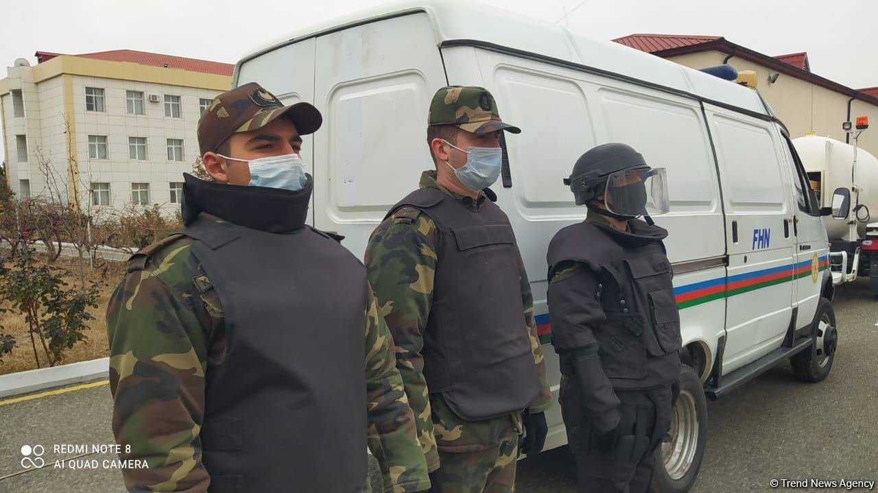 Азербайджанские и российские саперы приступили к подготовительным курсам по разминированию Агдама (ФОТО)