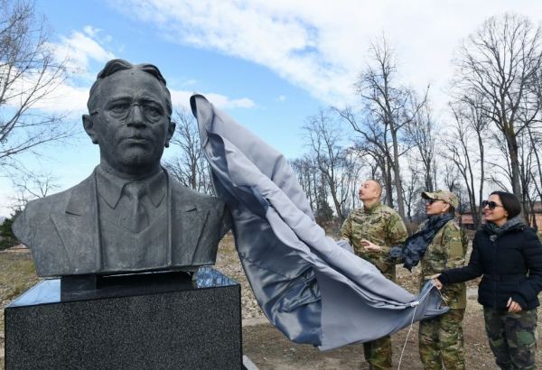 Monuments of famous Azerbaijani personalities restored in Shusha (PHOTOS)
