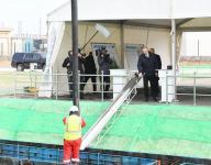 Президент Ильхам Алиев заложил фундамент двух заводов и открыл предприятие по производству листового стекла в Сумгайытском химическом промышленном парке (ФОТО/ВИДЕО)